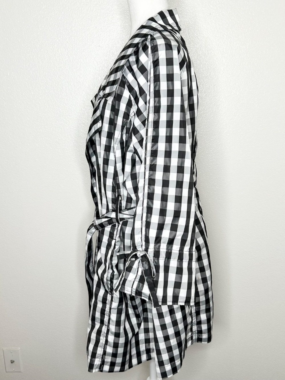 Lane Bryant Womens Black & White Plaid Tie-Waist Rain Coat Jacket Size 22/24 - Picture 4 of 9
